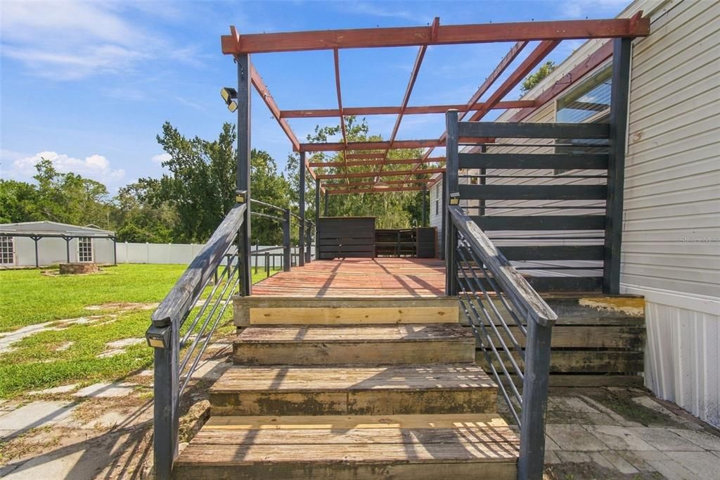 For Sale: $229,900 (4 beds, 2 baths, 1904 Square Feet)