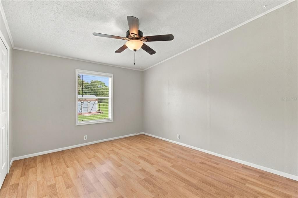 For Sale: $229,900 (4 beds, 2 baths, 1904 Square Feet)