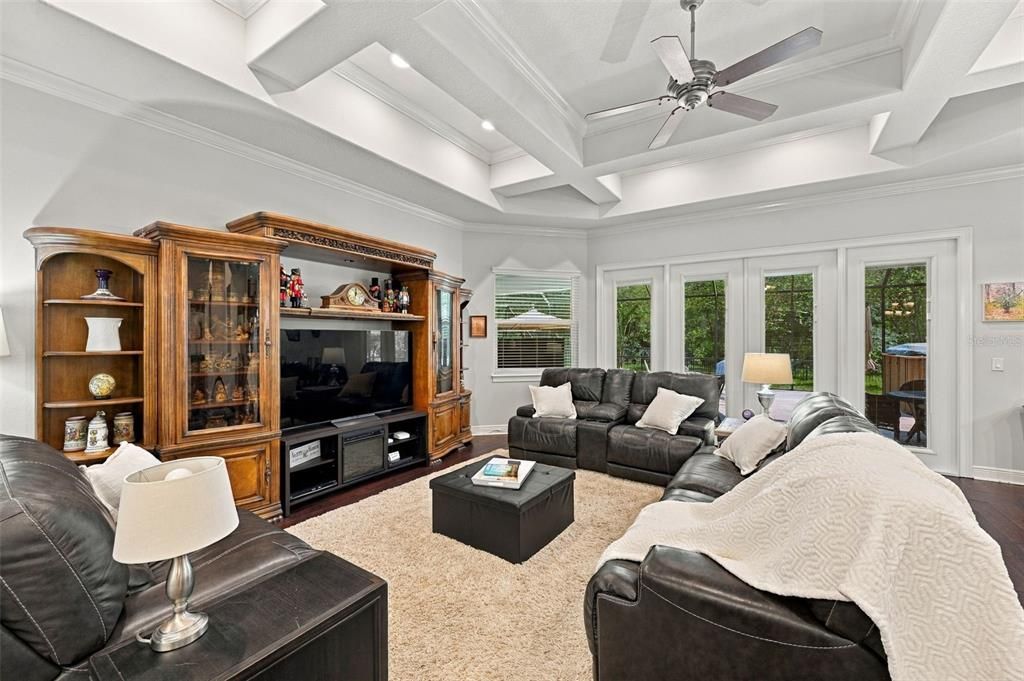 En Venta: $1,350,000 (4 camas, 3 baños, 3179 Pies cuadrados)