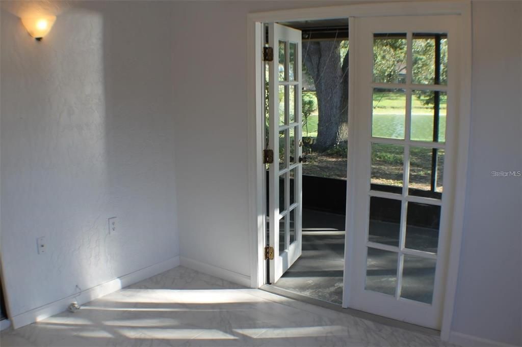 For Sale: $335,000 (3 beds, 2 baths, 1574 Square Feet)