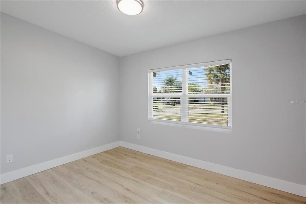 For Sale: $559,900 (3 beds, 2 baths, 1671 Square Feet)