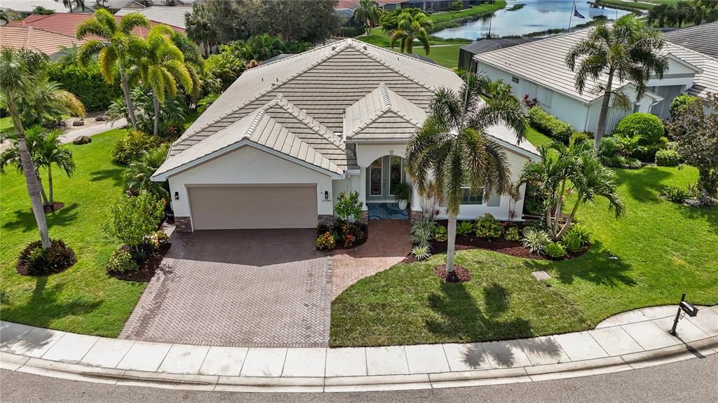 En Venta: $625,000 (3 camas, 2 baños, 2443 Pies cuadrados)