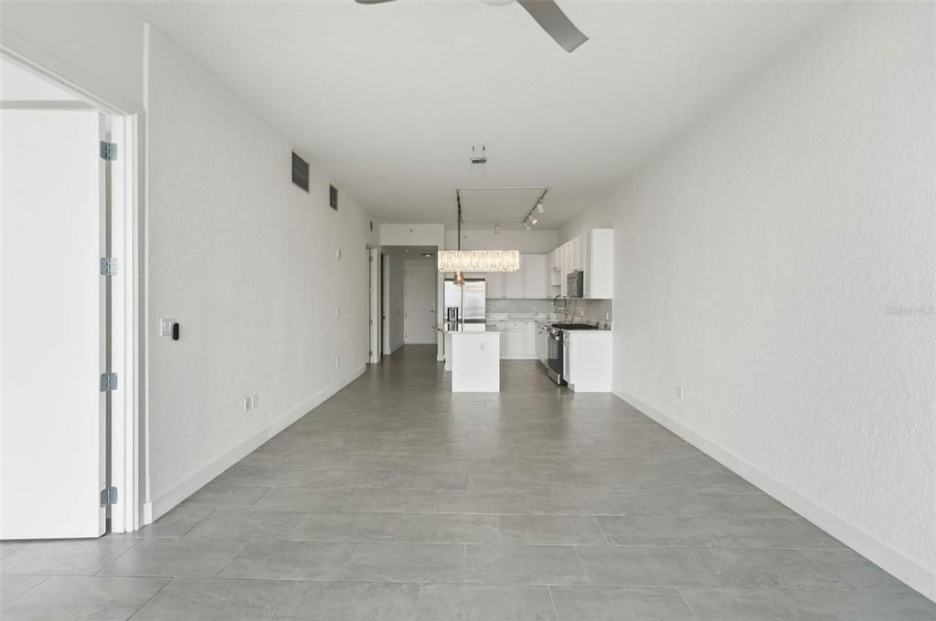 En Venta: $489,000 (2 camas, 2 baños, 1140 Pies cuadrados)
