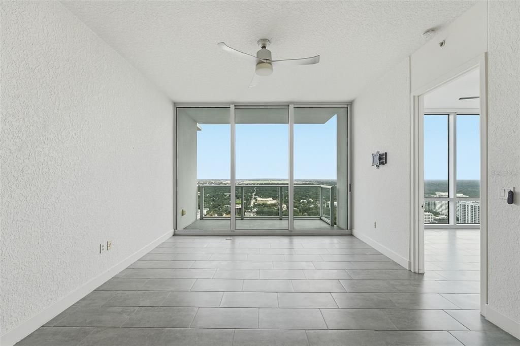 En Venta: $489,000 (2 camas, 2 baños, 1140 Pies cuadrados)