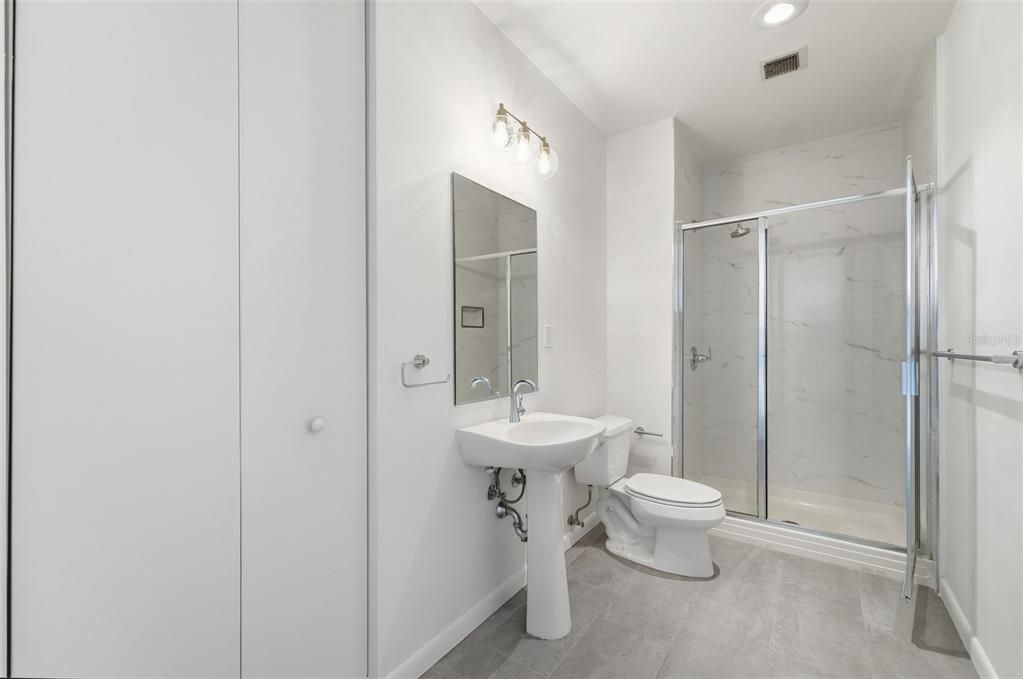 En Venta: $489,000 (2 camas, 2 baños, 1140 Pies cuadrados)
