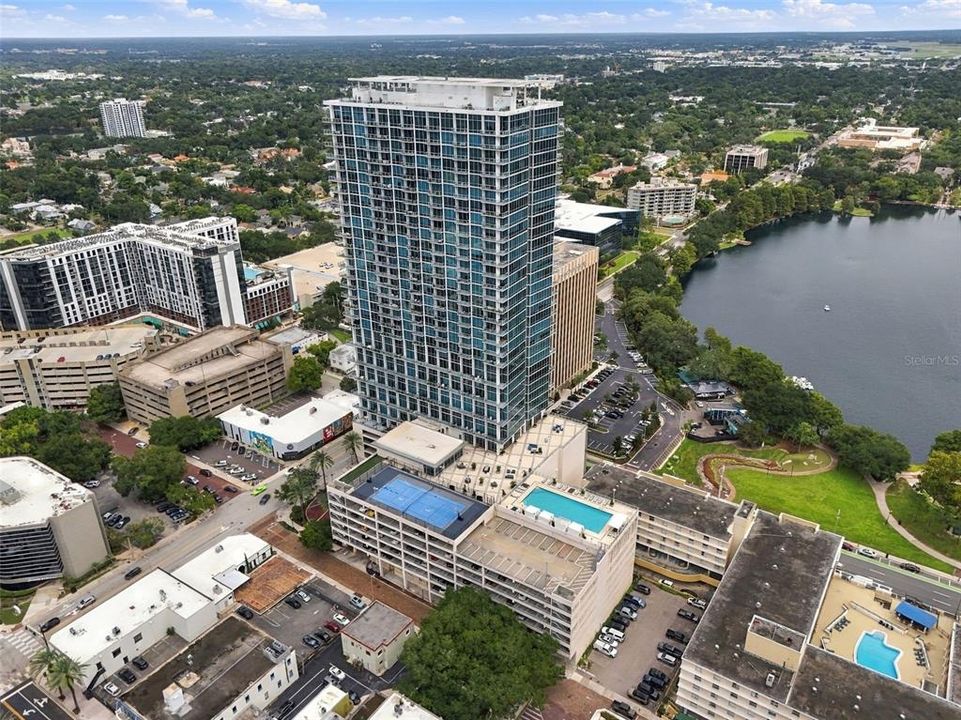 En Venta: $489,000 (2 camas, 2 baños, 1140 Pies cuadrados)