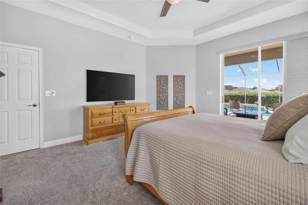 En Venta: $395,000 (4 camas, 3 baños, 2051 Pies cuadrados)