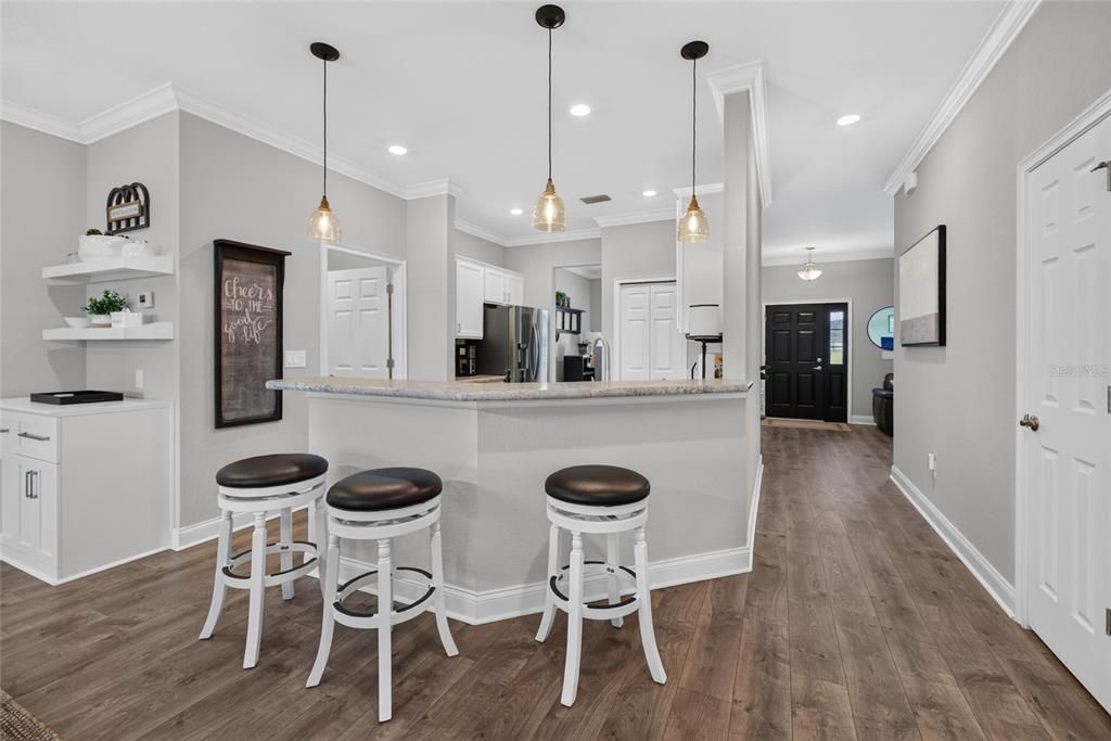 En Venta: $395,000 (4 camas, 3 baños, 2051 Pies cuadrados)