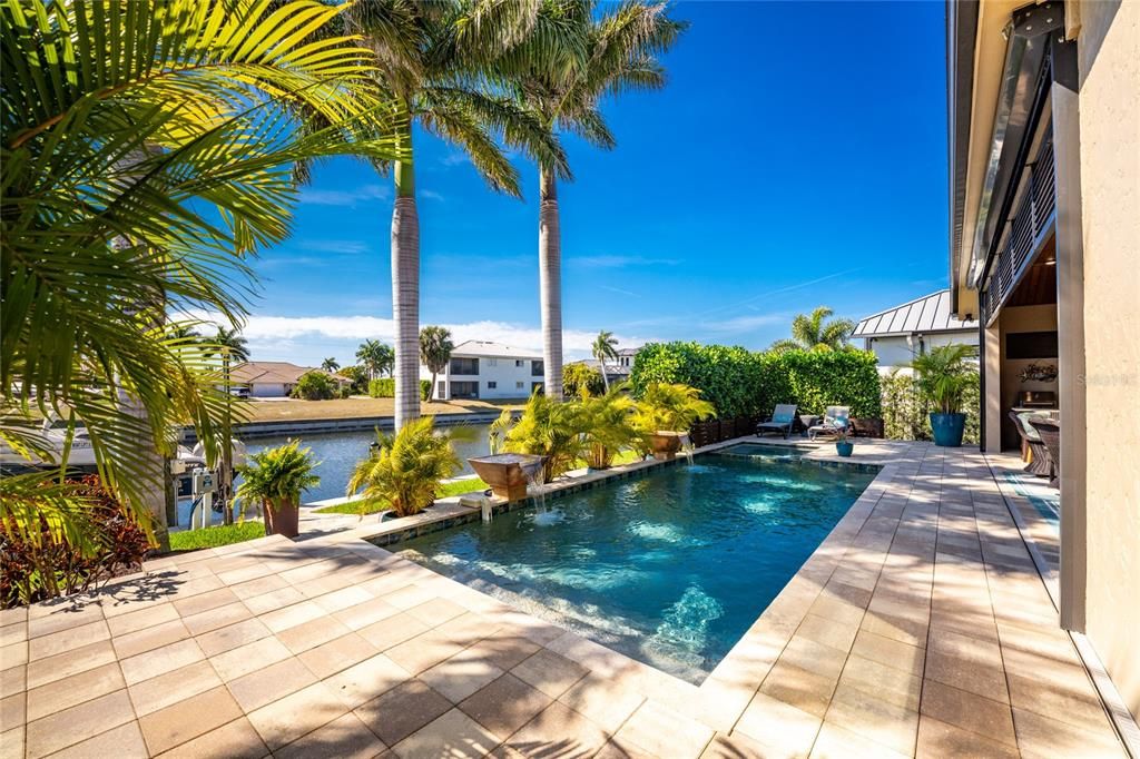 : $1,125,000 (3 camas, 2 baños, 2505 Pies cuadrados)