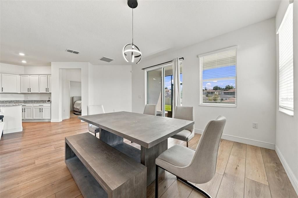 For Sale: $485,000 (4 beds, 2 baths, 1983 Square Feet)