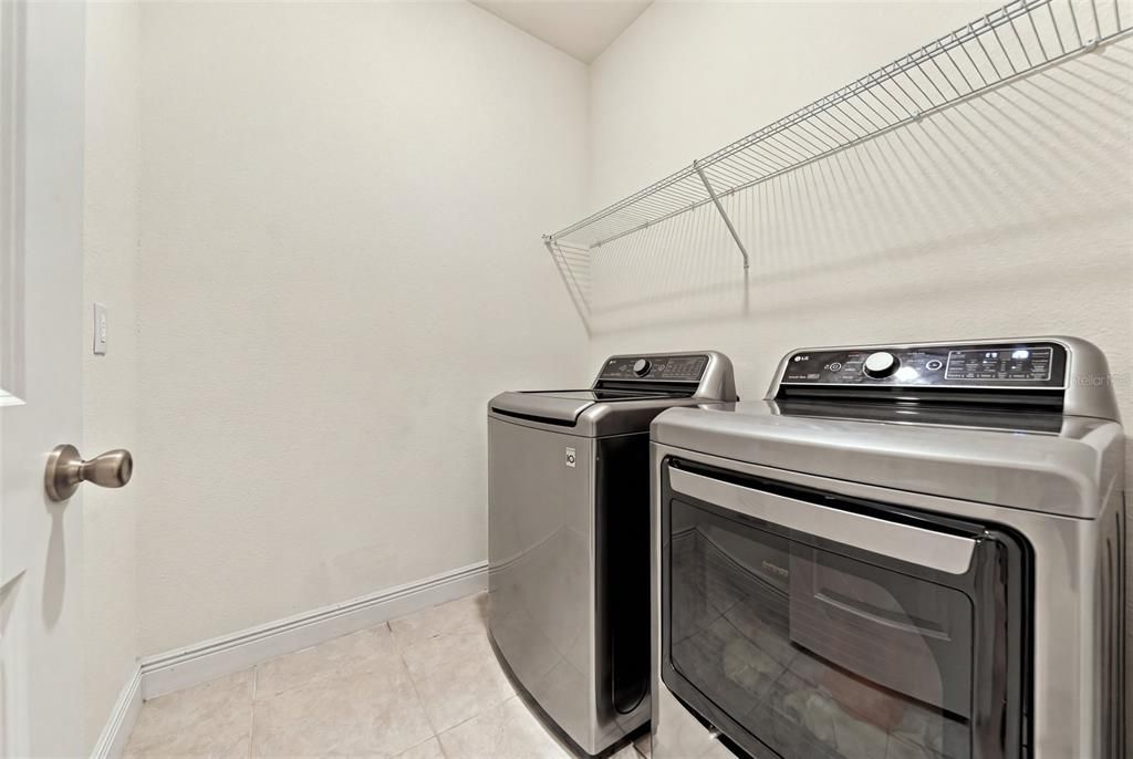 For Sale: $485,000 (4 beds, 2 baths, 1983 Square Feet)