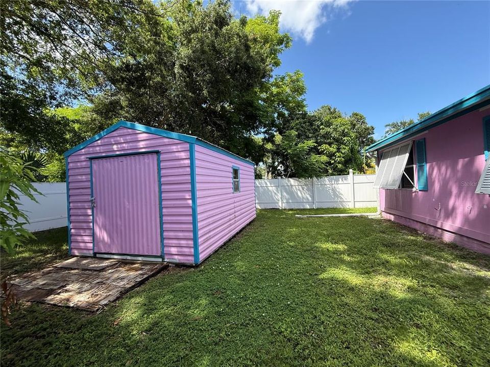 На продажу: $129,900 (3 спален, 1 ванн, 1240 Квадратных фут)