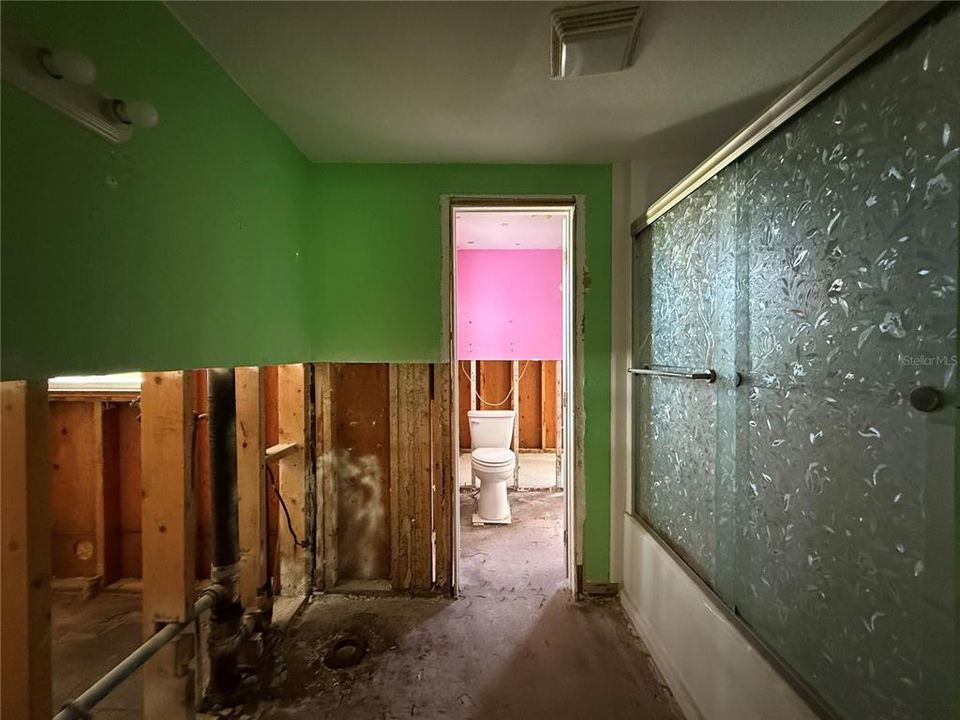 На продажу: $129,900 (3 спален, 1 ванн, 1240 Квадратных фут)
