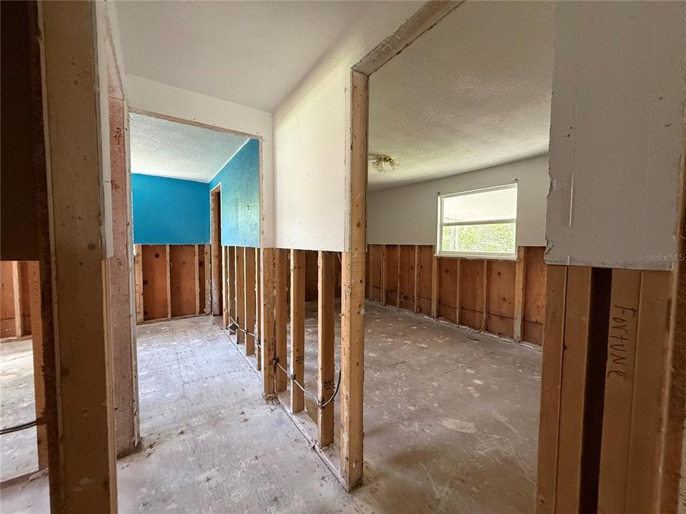 На продажу: $129,900 (3 спален, 1 ванн, 1240 Квадратных фут)