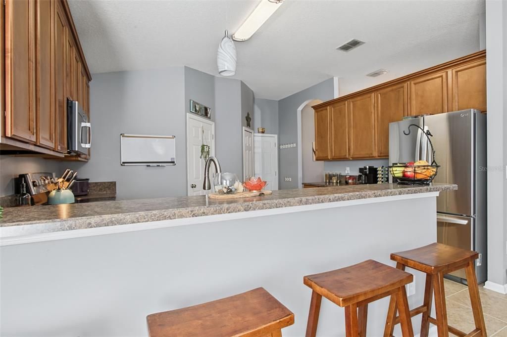 En Venta: $484,900 (4 camas, 3 baños, 2327 Pies cuadrados)