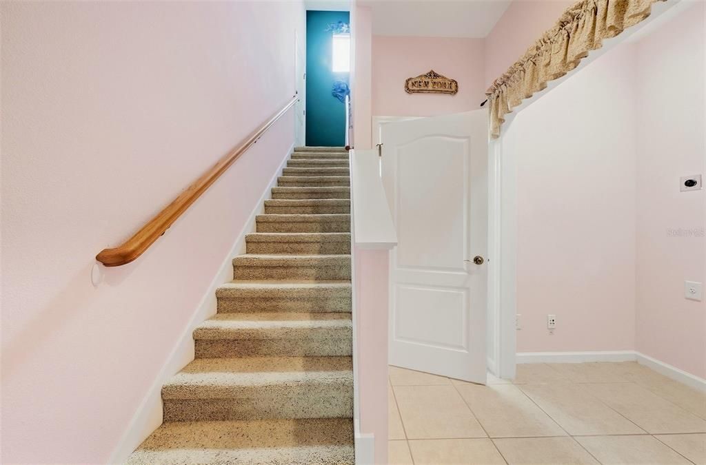 For Sale: $420,000 (3 beds, 2 baths, 1990 Square Feet)