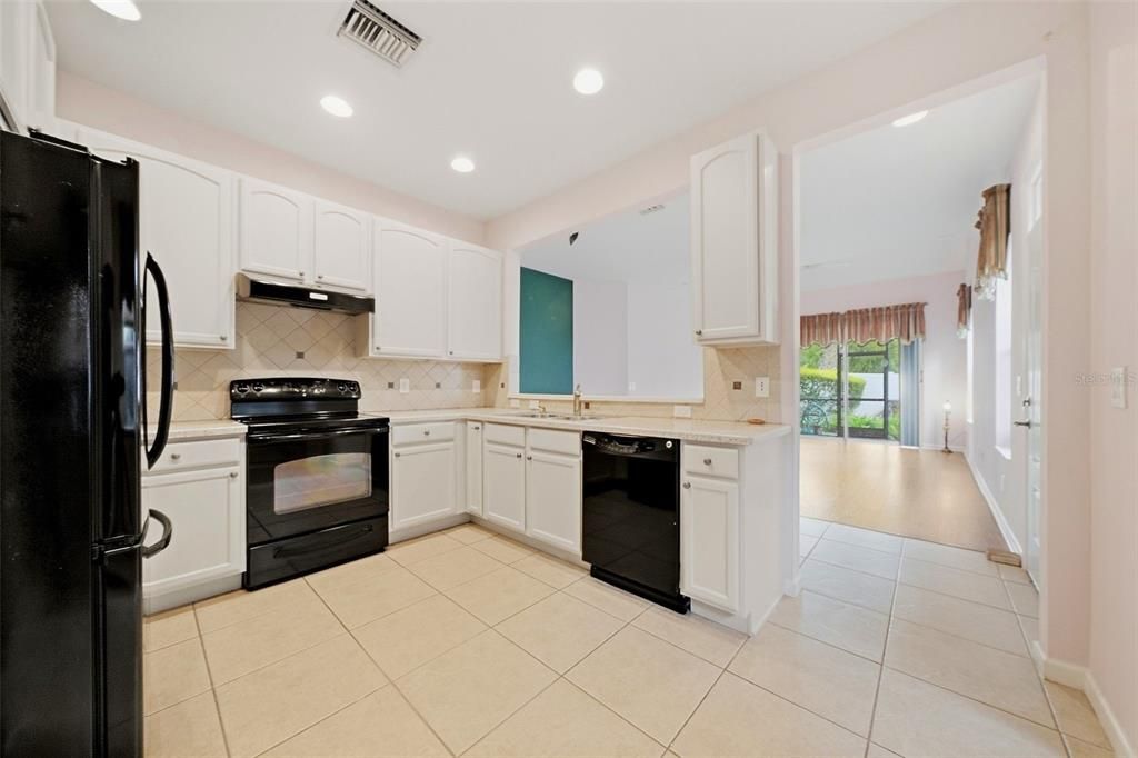 For Sale: $420,000 (3 beds, 2 baths, 1990 Square Feet)