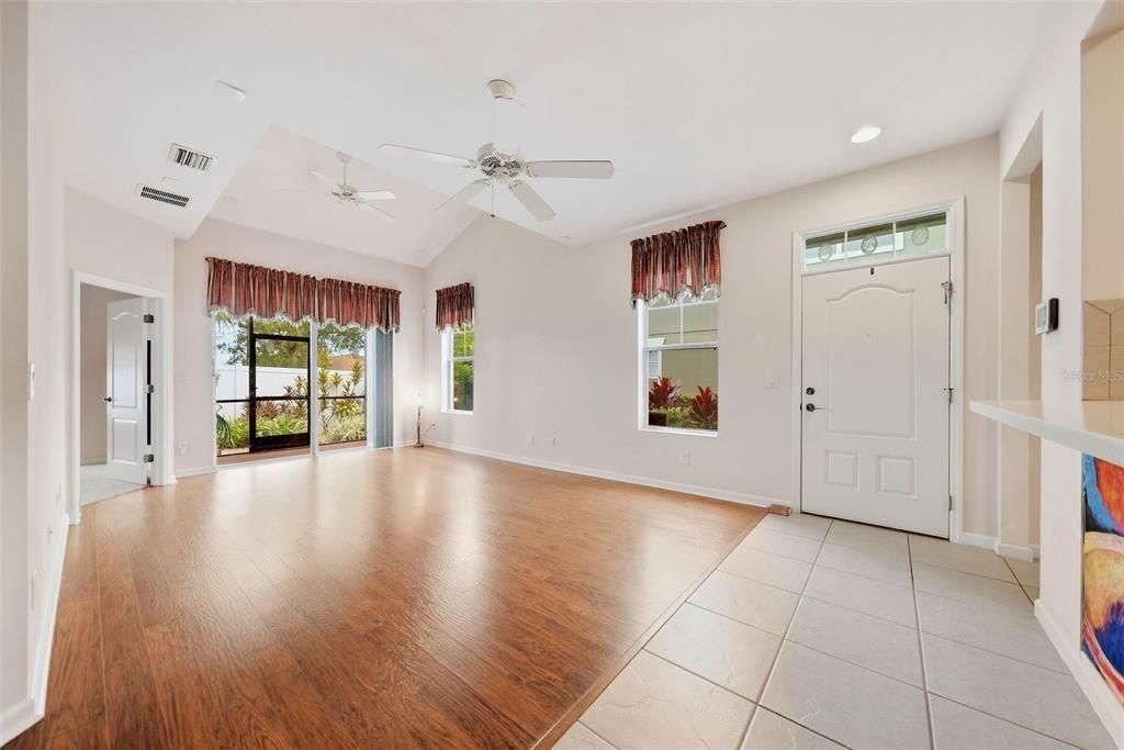 For Sale: $420,000 (3 beds, 2 baths, 1990 Square Feet)