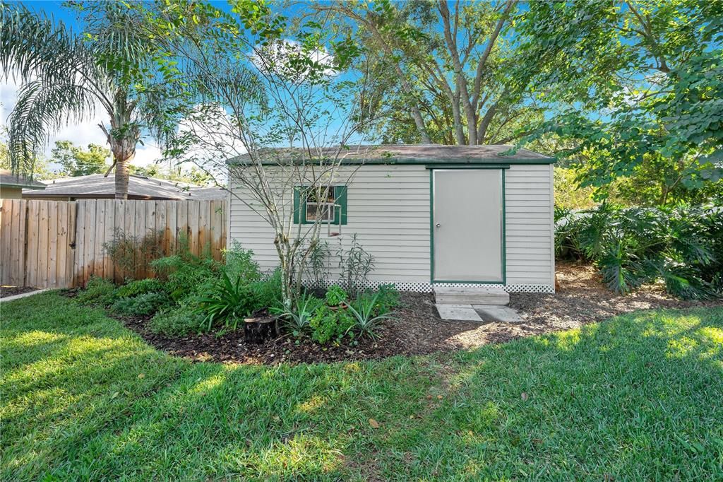 For Rent: $2,750 (3 beds, 2 baths, 1236 Square Feet)