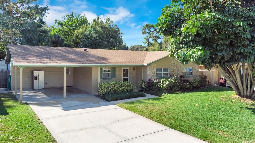 For Rent: $2,750 (3 beds, 2 baths, 1236 Square Feet)