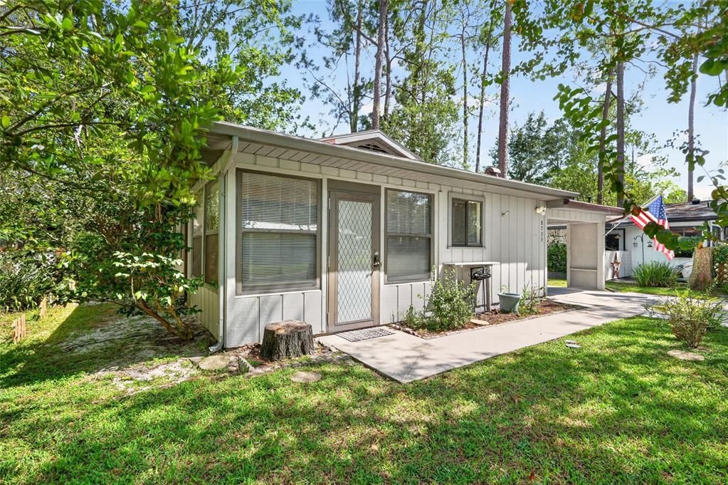 For Sale: $235,000 (2 beds, 2 baths, 1372 Square Feet)
