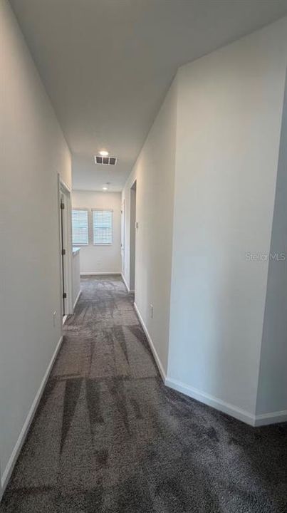 En Renta: $2,495 (3 camas, 2 baños, 2024 Pies cuadrados)