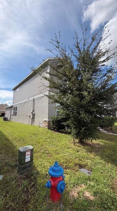 En Renta: $2,495 (3 camas, 2 baños, 2024 Pies cuadrados)