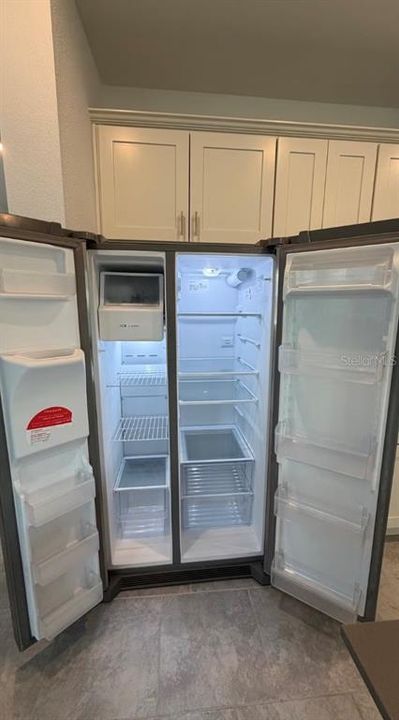 En Renta: $2,495 (3 camas, 2 baños, 2024 Pies cuadrados)