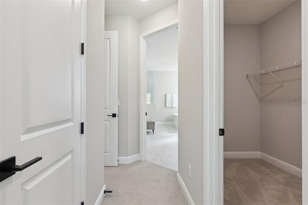 En Venta: $1,159,900 (7 camas, 4 baños, 4720 Pies cuadrados)