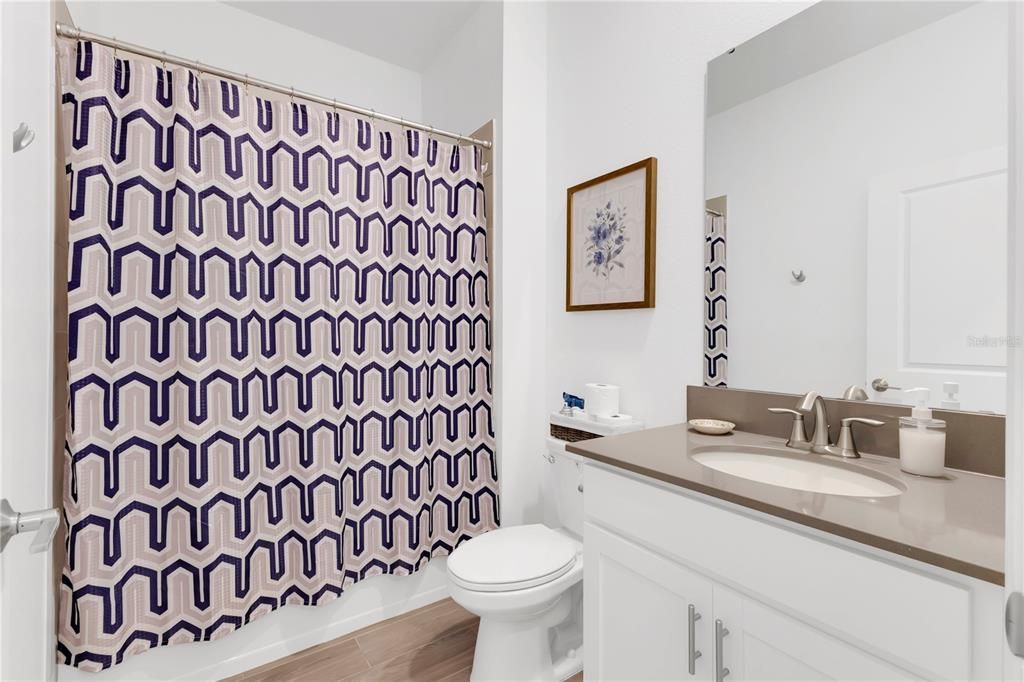 For Sale: $535,000 (5 beds, 3 baths, 3288 Square Feet)