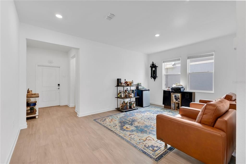For Sale: $535,000 (5 beds, 3 baths, 3288 Square Feet)