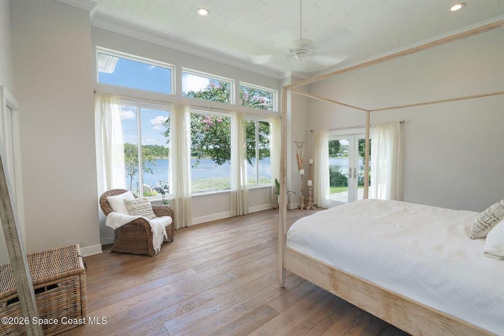 For Sale: $2,190,000 (4 beds, 3 baths, 3463 Square Feet)