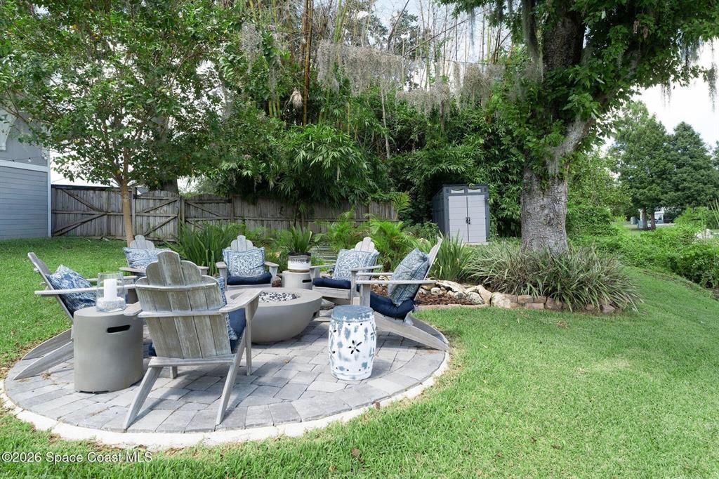 For Sale: $2,190,000 (4 beds, 3 baths, 3463 Square Feet)