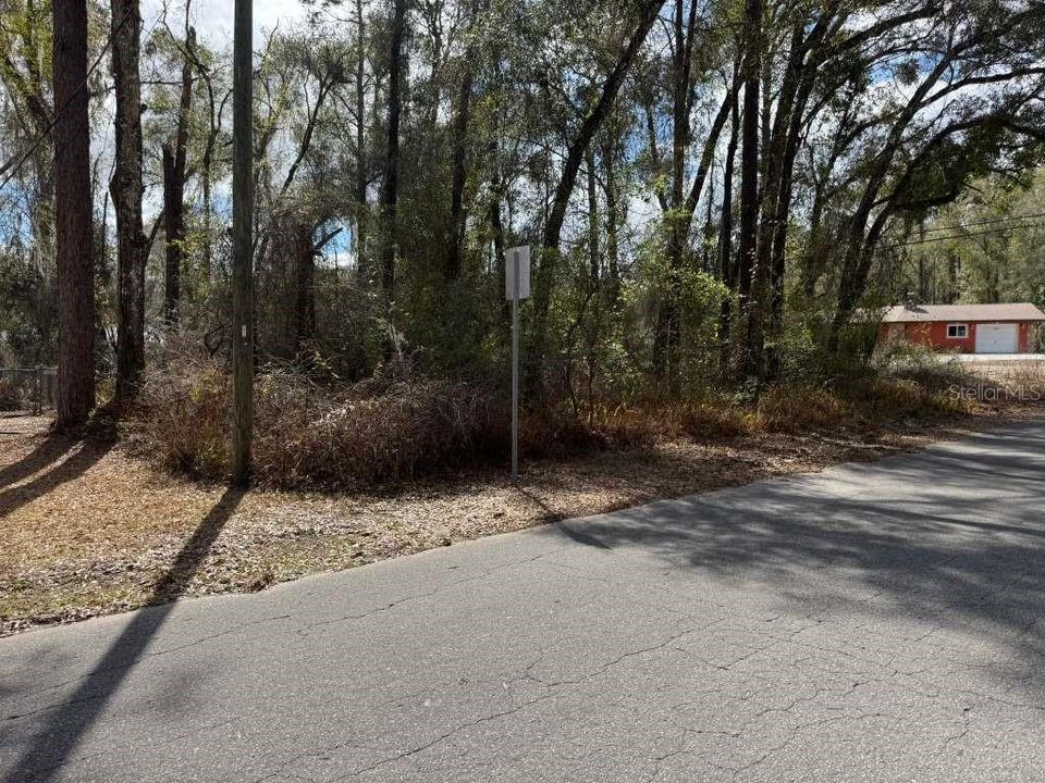 待售: $23,890 (0.27 acres)