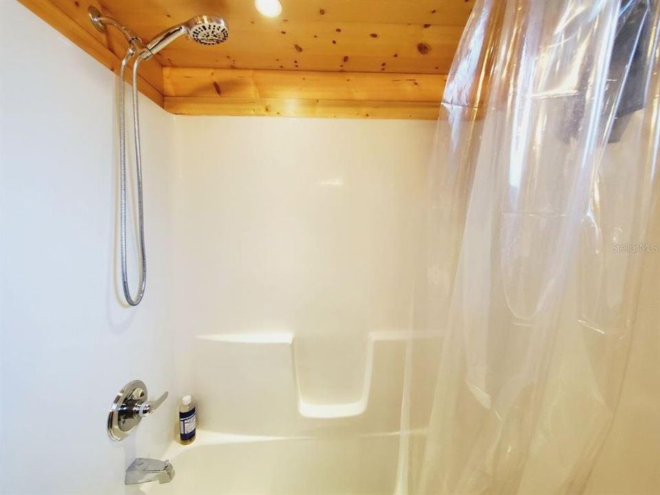 En Renta: $1,495 (1 camas, 1 baños, 126 Pies cuadrados)