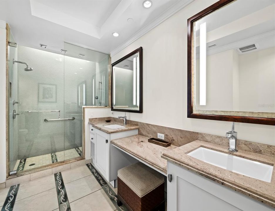 For Sale: $1,349,000 (3 beds, 3 baths, 1900 Square Feet)