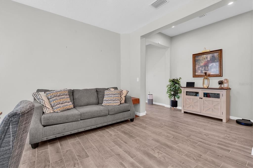 For Sale: $629,000 (4 beds, 3 baths, 2399 Square Feet)
