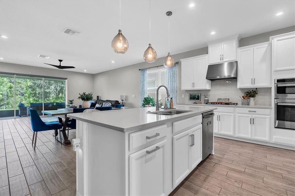 For Sale: $629,000 (4 beds, 3 baths, 2399 Square Feet)