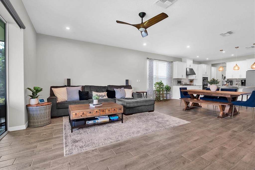 For Sale: $629,000 (4 beds, 3 baths, 2399 Square Feet)