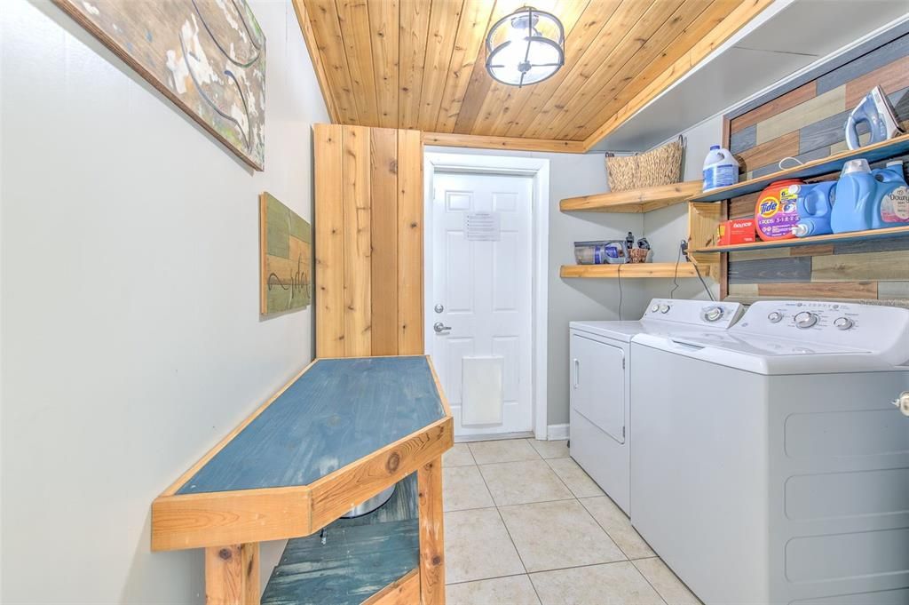 En Venta: $425,000 (3 camas, 1 baños, 1314 Pies cuadrados)