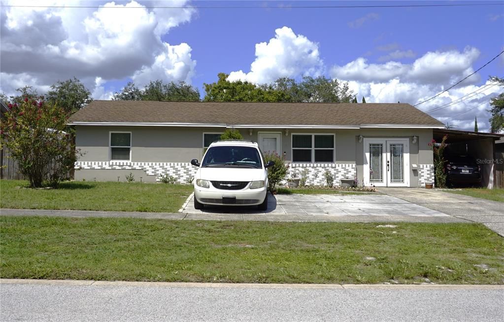 For Sale: $350,000 (3 beds, 2 baths, 1440 Square Feet)