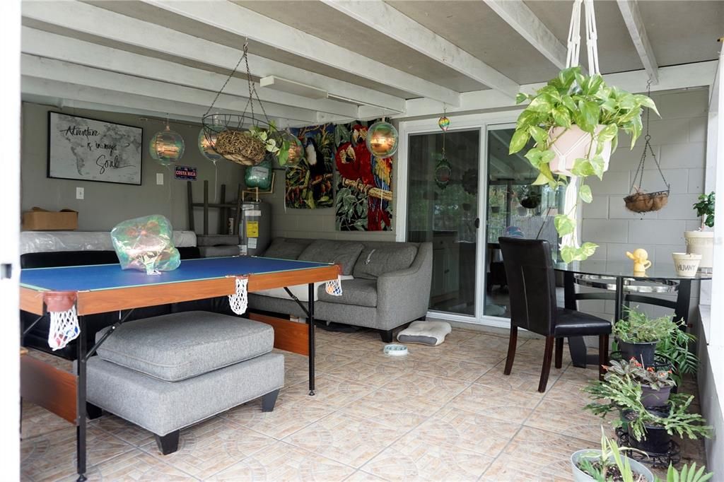 For Sale: $350,000 (3 beds, 2 baths, 1440 Square Feet)