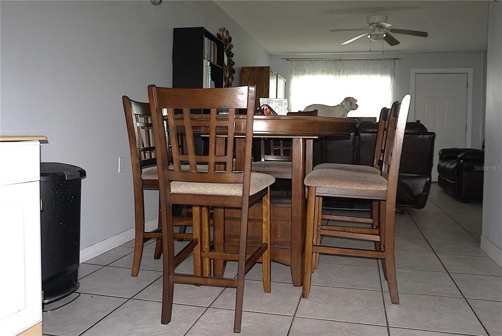 For Sale: $350,000 (3 beds, 2 baths, 1440 Square Feet)
