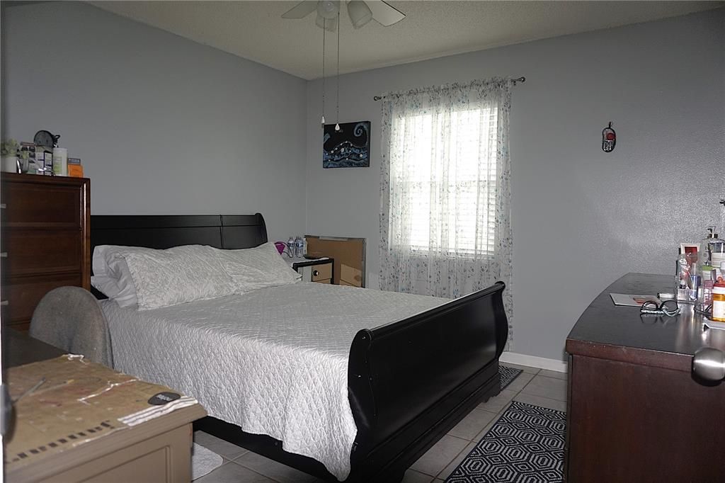 For Sale: $350,000 (3 beds, 2 baths, 1440 Square Feet)