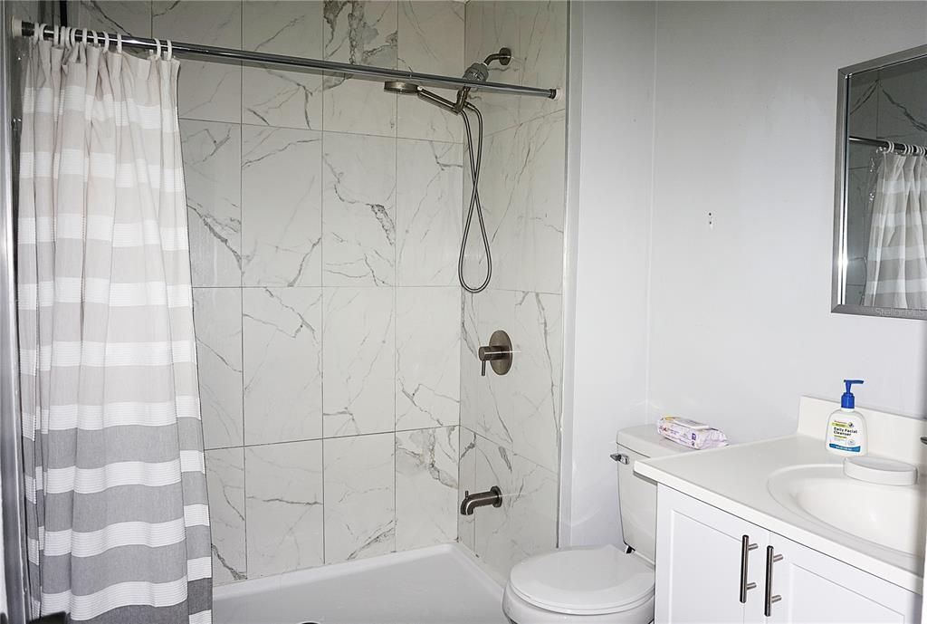 For Sale: $350,000 (3 beds, 2 baths, 1440 Square Feet)
