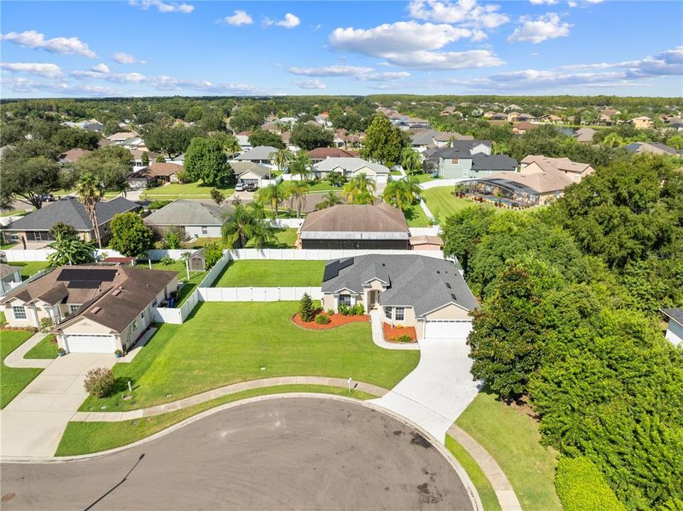 For Sale: $375,000 (3 beds, 2 baths, 1585 Square Feet)