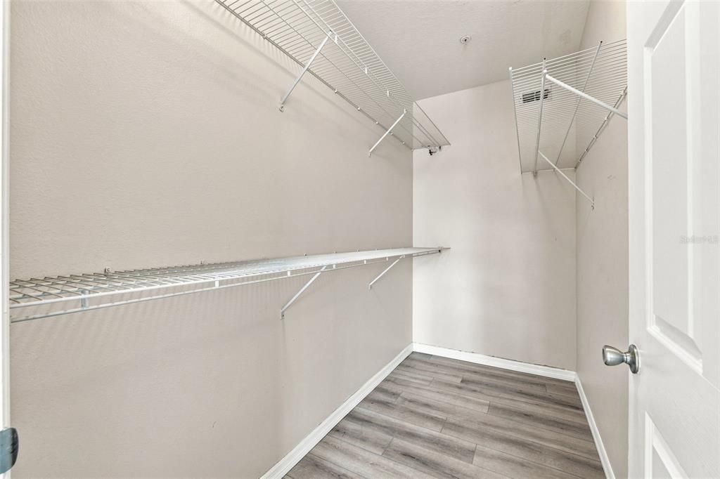 В аренду: $3,500 (3 спален, 2 ванн, 1378 Квадратных фут)