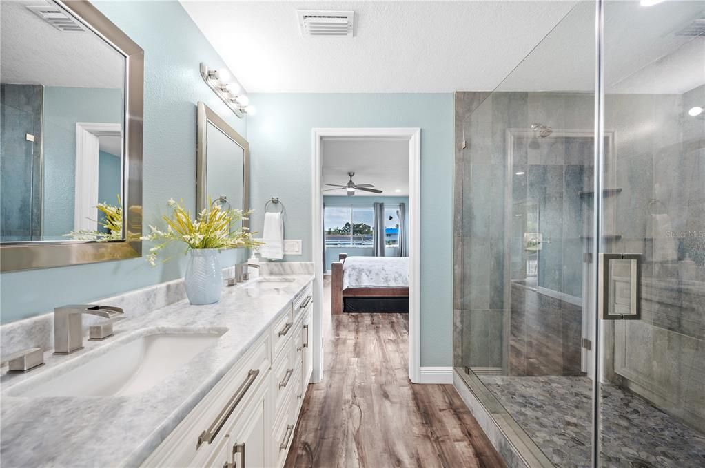 : $1,686,450 (7 beds, 6 baths, 5091 Square Feet)