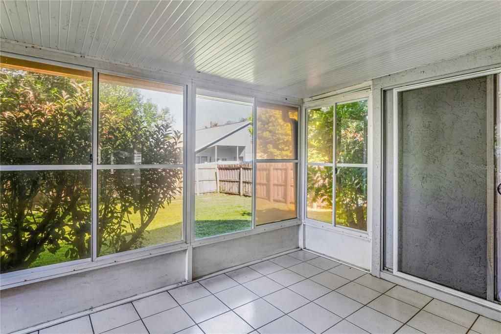 En Venta: $325,000 (3 camas, 2 baños, 1451 Pies cuadrados)