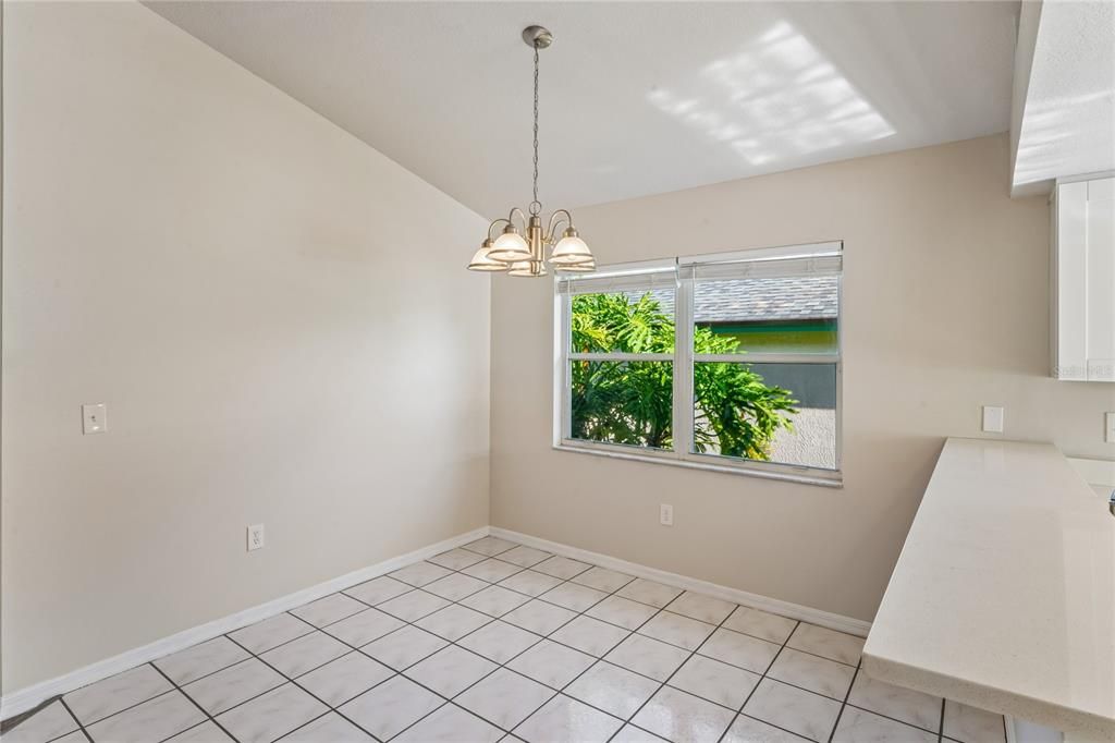 En Venta: $325,000 (3 camas, 2 baños, 1451 Pies cuadrados)